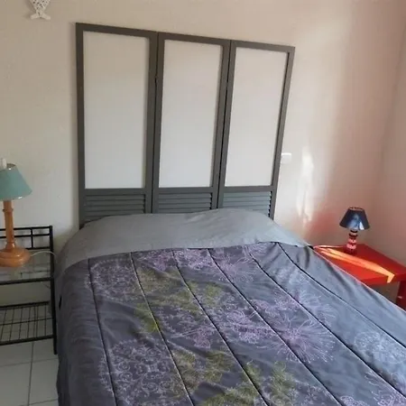 Villa 21 *